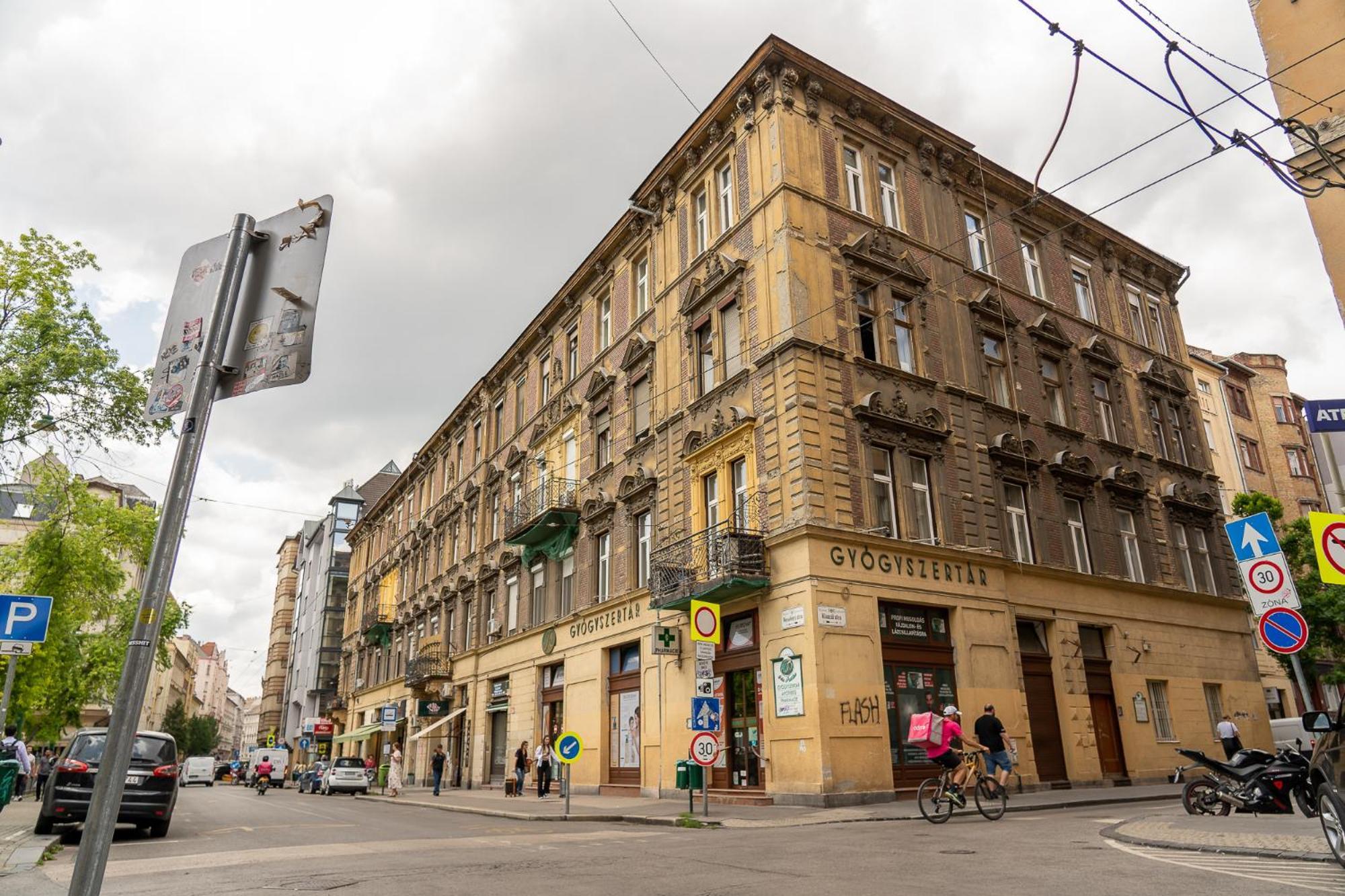 Glam Downtown Apartments Budapest Luaran gambar
