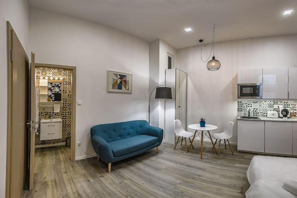 Glam Downtown Apartments Budapest Luaran gambar